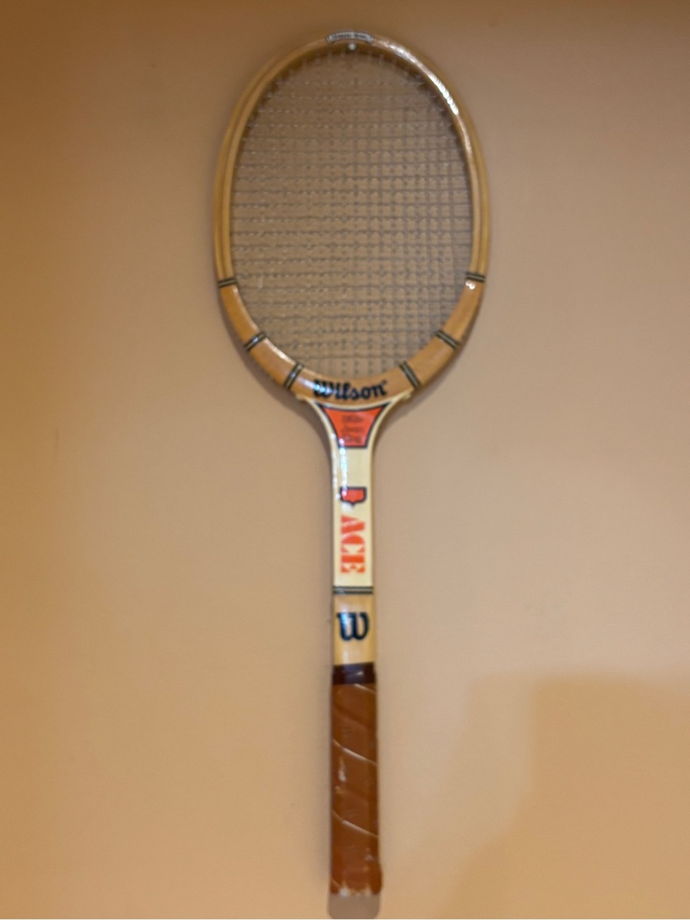 Wilson Billie Jean King ACE Strata-Bow Vintage Tennis Racket - Picture 4 of 15